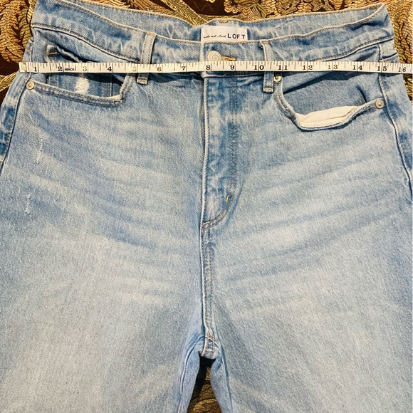 LOFT Light Blue woman’s Jeans - Picture 3 of 6